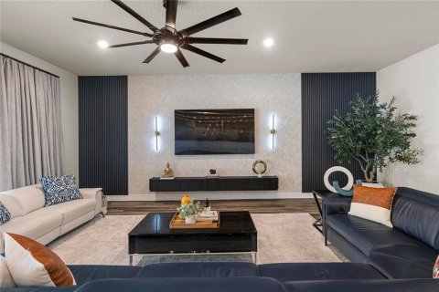 Villa ou maison à vendre à Lake Mary, Floride: 5 chambres, 354.61 m2 № 2431732 - photo 3