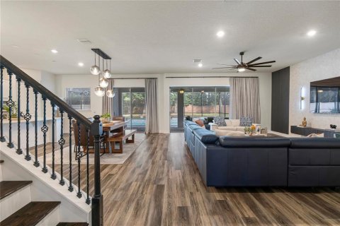 Villa ou maison à vendre à Lake Mary, Floride: 5 chambres, 354.61 m2 № 2431732 - photo 25
