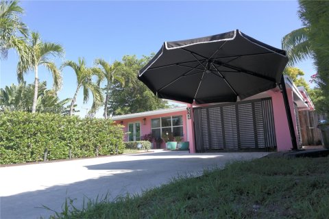 Casa en venta en Wilton Manors, Florida, 4 dormitorios, 145.58 m2 № 1889647 - foto 3