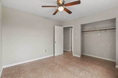 Villa ou maison à vendre à North Port, Floride: 3 chambres, 107.86 m2 № 2147905 - photo 28