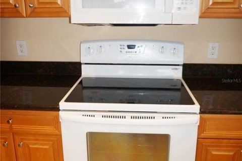 Condominio en venta en Punta Gorda, Florida, 2 dormitorios, 121.33 m2 № 2430919 - foto 12
