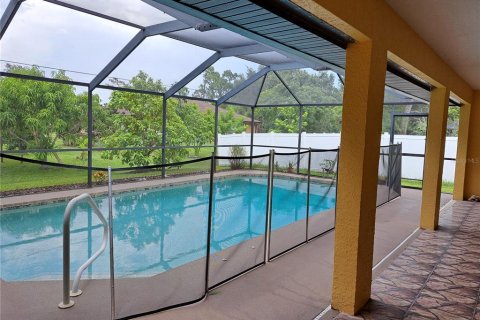 Villa ou maison à louer à Punta Gorda, Floride: 3 chambres, 191.19 m2 № 1831903 - photo 26