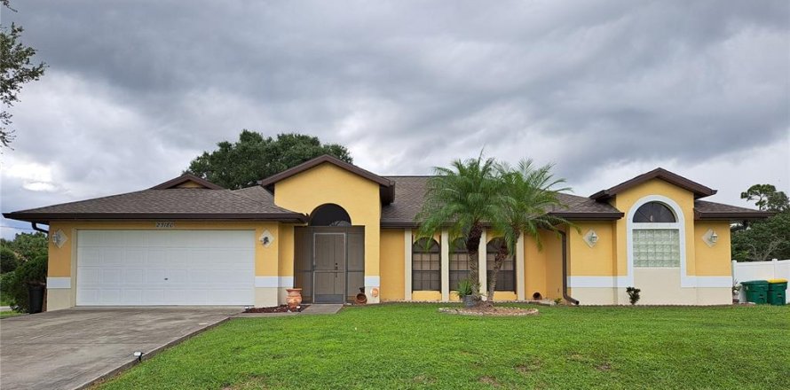 Villa ou maison à Punta Gorda, Floride 3 chambres, 191.19 m2 № 1831903