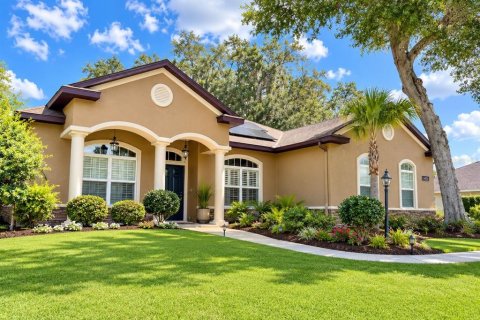 Casa en Ocala, Florida 4 dormitorios, 206.24 m2 № 2157174