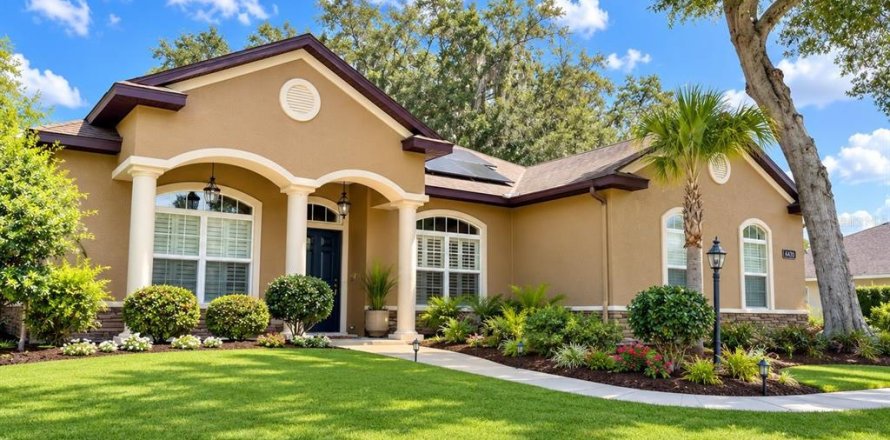 Casa en Ocala, Florida 4 dormitorios, 206.24 m2 № 2157174
