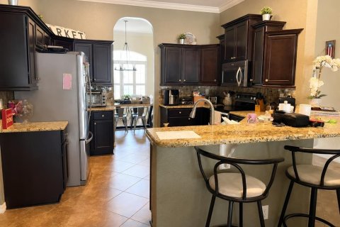 Casa en venta en Ocala, Florida, 4 dormitorios, 206.24 m2 № 2157174 - foto 4
