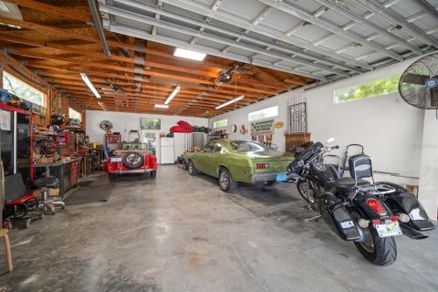 Propiedad comercial en venta en Saint Petersburg, Florida, 221.11 m2 № 1910510 - foto 28