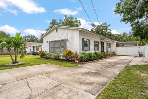 Propiedad comercial en venta en Saint Petersburg, Florida, 221.11 m2 № 1910510 - foto 5