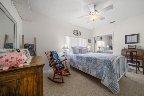 Propiedad comercial en venta en Saint Petersburg, Florida, 221.11 m2 № 1910510 - foto 20