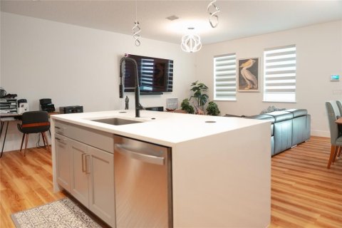 Villa ou maison à louer à Winter Garden, Floride: 5 chambres, 250.84 m2 № 2388810 - photo 8