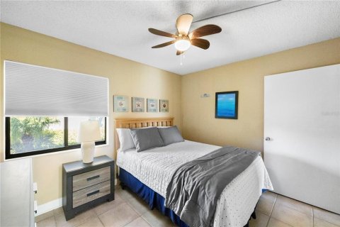 Copropriété à louer à Tierra Verde, Floride: 2 chambres, 77.57 m2 № 1837174 - photo 18