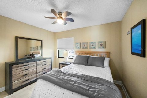 Copropriété à louer à Tierra Verde, Floride: 2 chambres, 77.57 m2 № 1837174 - photo 17