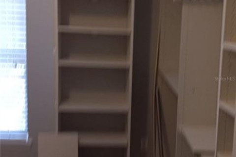 Townhouse in Lake Mary, Florida 4 bedrooms, 188.41 sq.m. № 1912038 - photo 30