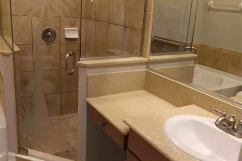 Townhouse in Lake Mary, Florida 4 bedrooms, 188.41 sq.m. № 1912038 - photo 27