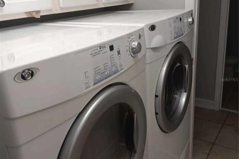 Townhouse in Lake Mary, Florida 4 bedrooms, 188.41 sq.m. № 1912038 - photo 13