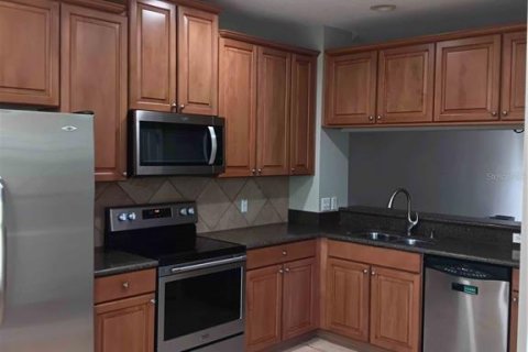 Townhouse in Lake Mary, Florida 4 bedrooms, 188.41 sq.m. № 1912038 - photo 8