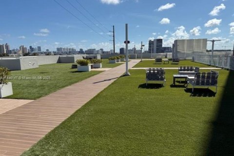 Propiedad comercial en venta en Aventura, Florida № 1703096 - foto 7