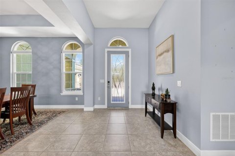 House in Bradenton, Florida 5 bedrooms, 361.3 sq.m. № 2152119 - photo 8