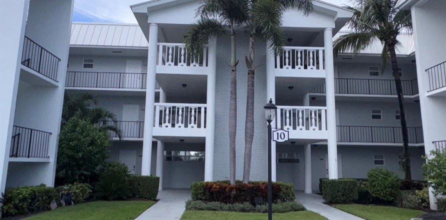 Condo in Boynton Beach, Florida, 2 bedrooms  № 2382514
