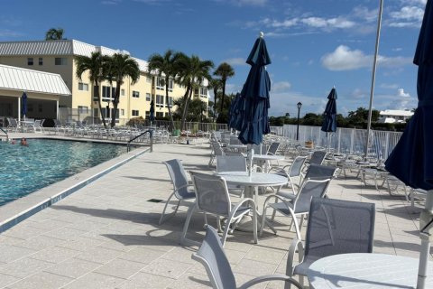 Condo in Boynton Beach, Florida, 2 bedrooms  № 2382514 - photo 20