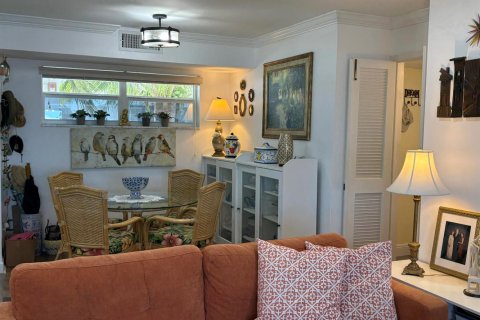 Condo in Boynton Beach, Florida, 2 bedrooms  № 2382514 - photo 9
