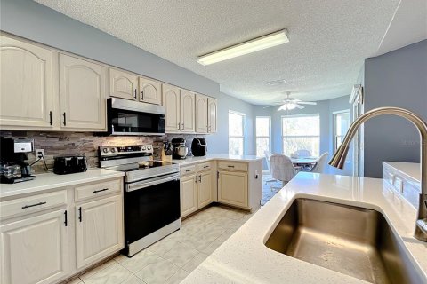 Casa en venta en Leesburg, Florida, 3 dormitorios, 158.77 m2 № 1878237 - foto 8