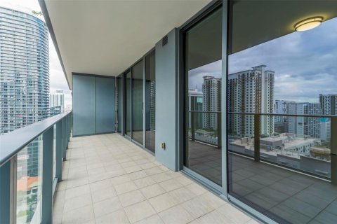 Copropriété à louer à Miami, Floride: 1 chambre, 61.78 m2 № 1966320 - photo 11