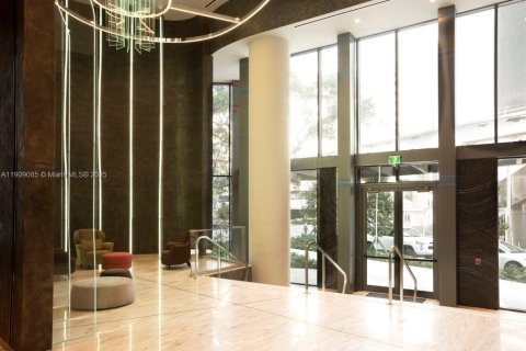 Copropriété à louer à Miami, Floride: 1 chambre, 61.78 m2 № 1966320 - photo 19