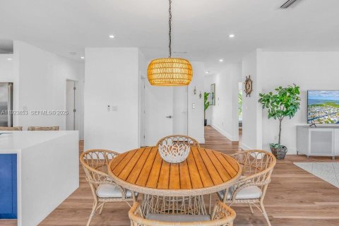 Villa ou maison à vendre à Key Largo, Floride: 5 chambres, 295.8 m2 № 1982081 - photo 15