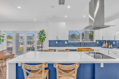 Villa ou maison à vendre à Key Largo, Floride: 5 chambres, 295.8 m2 № 1982081 - photo 13