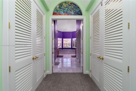 House in Punta Gorda, Florida 7 bedrooms, 834.36 sq.m. № 1758478 - photo 20