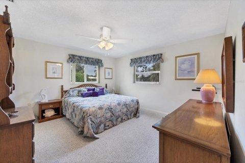 Villa ou maison à vendre à Bradenton, Floride: 2 chambres, 137.22 m2 № 1900291 - photo 16