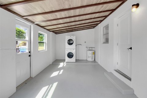 Villa ou maison à vendre à Fort Lauderdale, Floride: 3 chambres, 91.42 m2 № 1947996 - photo 15