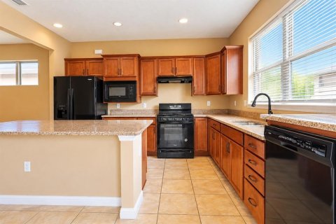 Casa en venta en Davenport, Florida, 2 dormitorios, 136.01 m2 № 2411660 - foto 14