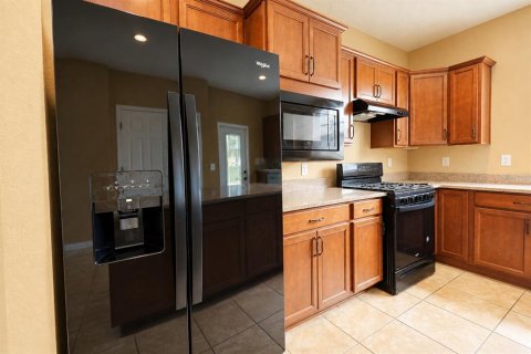 Casa en venta en Davenport, Florida, 2 dormitorios, 136.01 m2 № 2411660 - foto 12