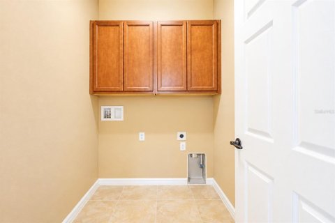 Casa en venta en Davenport, Florida, 2 dormitorios, 136.01 m2 № 2411660 - foto 21