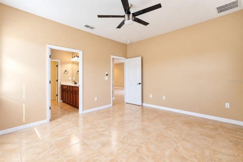 Casa en venta en Davenport, Florida, 2 dormitorios, 136.01 m2 № 2411660 - foto 16