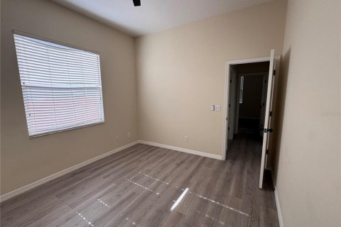 Casa en alquiler en Tarpon Springs, Florida, 3 dormitorios, 159.79 m2 № 1916808 - foto 13