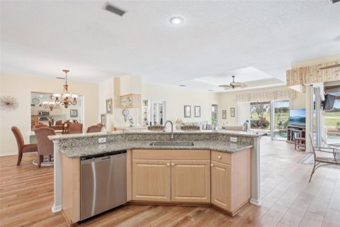 House in North Port, Florida 3 bedrooms, 181.62 sq.m. № 1537666 - photo 11