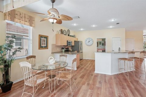 House in North Port, Florida 3 bedrooms, 181.62 sq.m. № 1537666 - photo 9