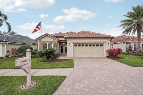 House in North Port, Florida 3 bedrooms, 181.62 sq.m. № 1537666 - photo 2