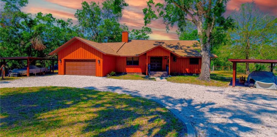 House in Bradenton, Florida 3 bedrooms, 187.76 sq.m. № 1723087