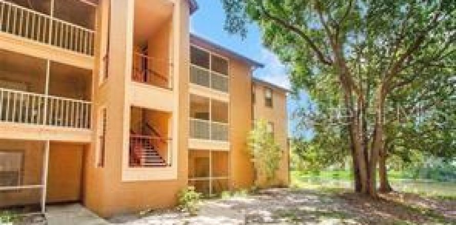 Condominio en Altamonte Springs, Florida, 2 dormitorios  № 1789526