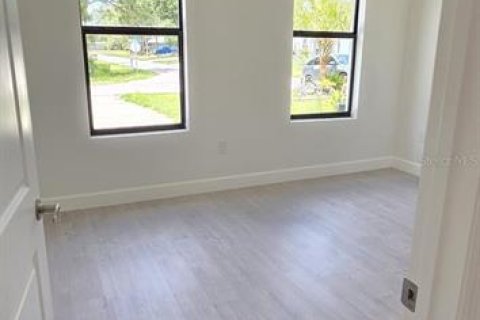 House in Palm Bay, Florida 4 bedrooms, 209.03 sq.m. № 1736850 - photo 19
