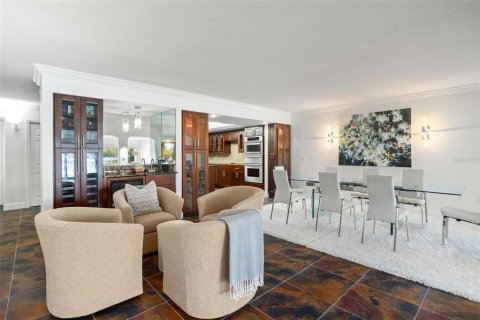 Condo in Orlando, Florida, 2 bedrooms  № 1416680 - photo 8