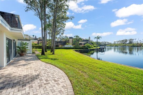 Condo in Orlando, Florida, 2 bedrooms  № 1416680 - photo 25