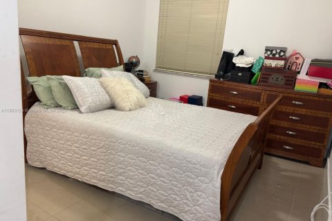 Townhouse in Doral, Florida 3 bedrooms, 117.06 sq.m. № 1955886 - photo 21