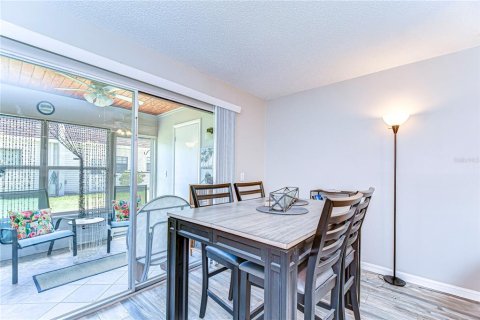 Condominio en alquiler en Seminole, Florida, 2 dormitorios, 80.36 m2 № 2104121 - foto 15