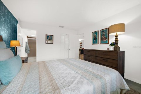 Купить кондоминиум в Клируотер, Флорида 6 комнат, 95.69м2, № 1899053 - фото 17