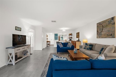 Купить кондоминиум в Клируотер, Флорида 6 комнат, 95.69м2, № 1899053 - фото 3